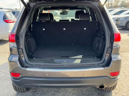 Used 2020 Jeep Grand Cherokee Limited w/ Luxury Group II image 9