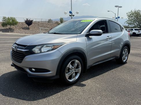 Used 2017 Honda HR-V EX-L image 9