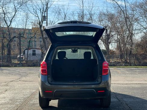 Used 2017 Chevrolet Equinox LS image 14
