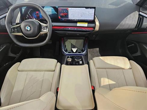 Used 2025 BMW X3 xDrive30i w/ Premium Package image 15