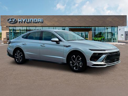 New 2025 Hyundai Sonata SEL image 10