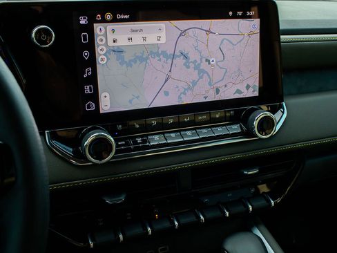 Used 2025 Chevrolet Colorado ZR2 image 21