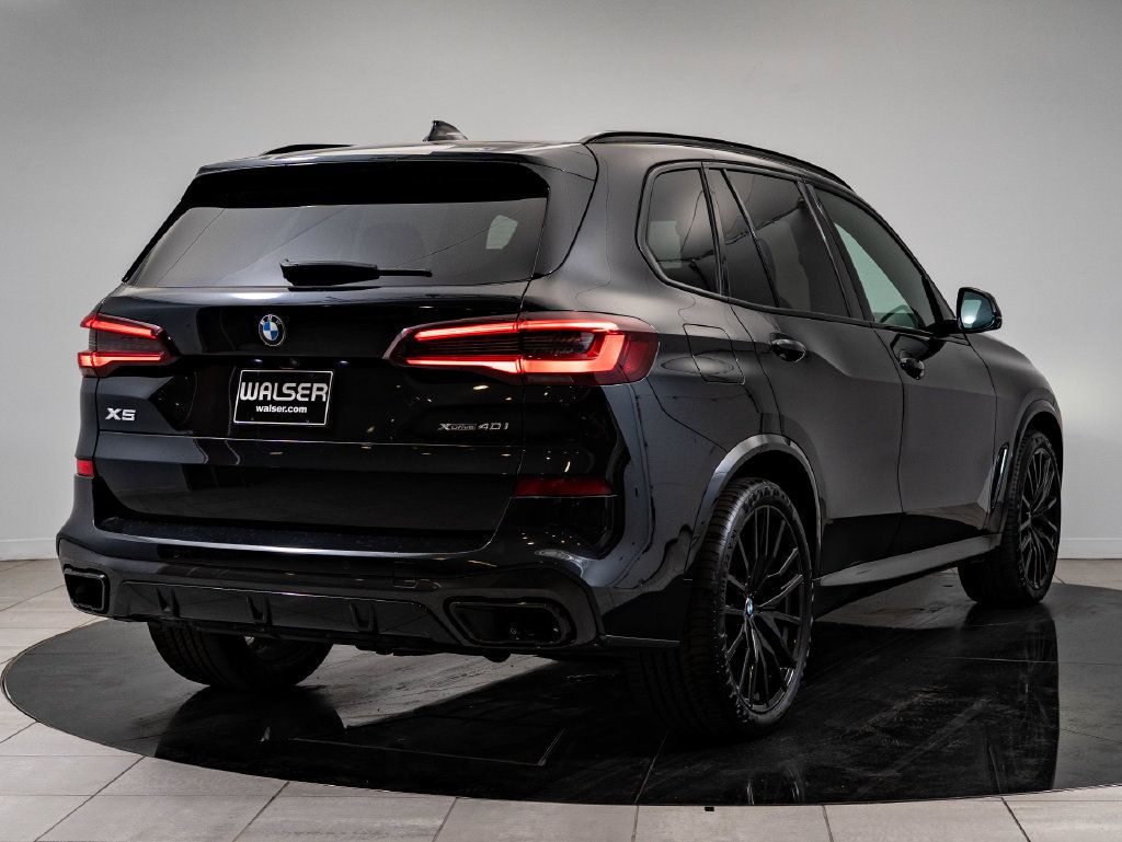 Used 2022 BMW X5 xDrive40i w/ M Sport Package AWD/4WD image 10