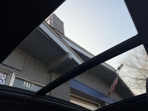 Used 2019 BMW X3 xDrive30i w/ Driving Assistance Package image 27