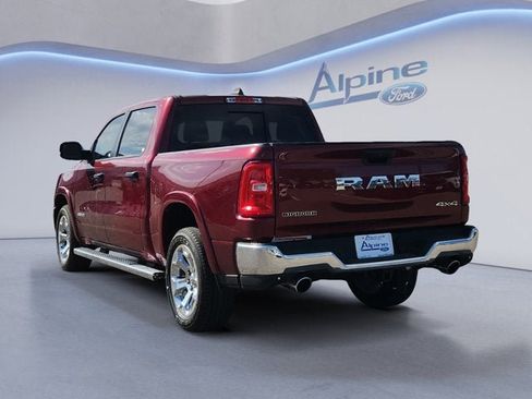 Used 2025 RAM 1500 Big Horn AWD/4WD image 3