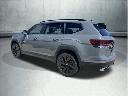 New 2026 Volkswagen Atlas SE