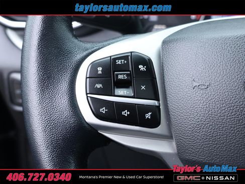 Used 2022 Ford Explorer XLT w/ XLT Sport Appearance Package image 28