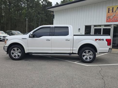 Used 2019 Ford F150 Lariat image 2