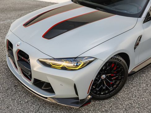 Used 2023 BMW M4 CSL RWD image 15