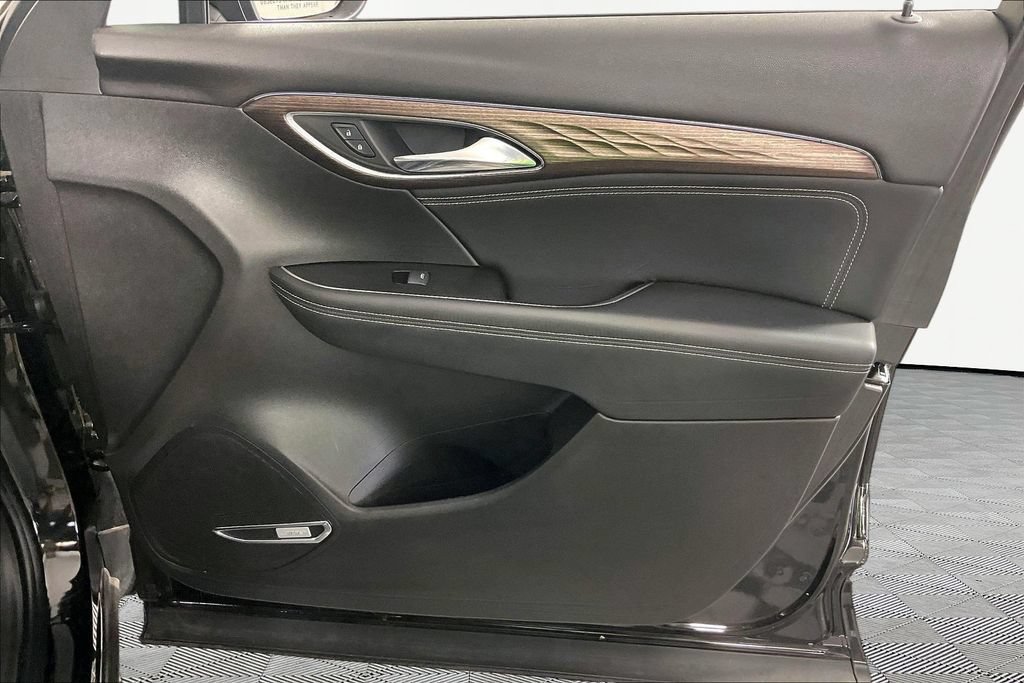 Certified 2023 Buick Envision Avenir FWD image 24