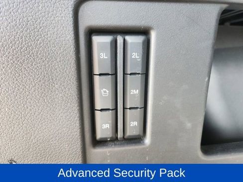 Used 2018 Ford Expedition XLT w/ Equipment Group 202A image 18