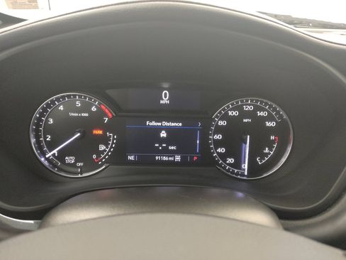 Used 2023 Cadillac XT4 Premium Luxury AWD/4WD image 23