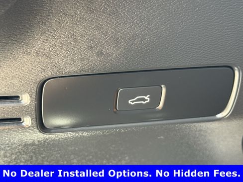 Used 2023 Volvo XC40 B5 Plus w/ Driver Assist Package AWD/4WD image 21