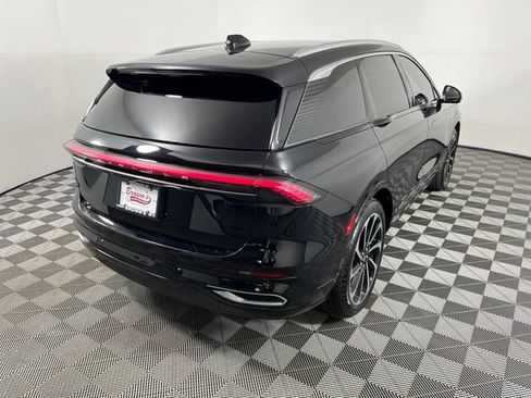 Used 2025 Lincoln Nautilus Black Label AWD/4WD image 7