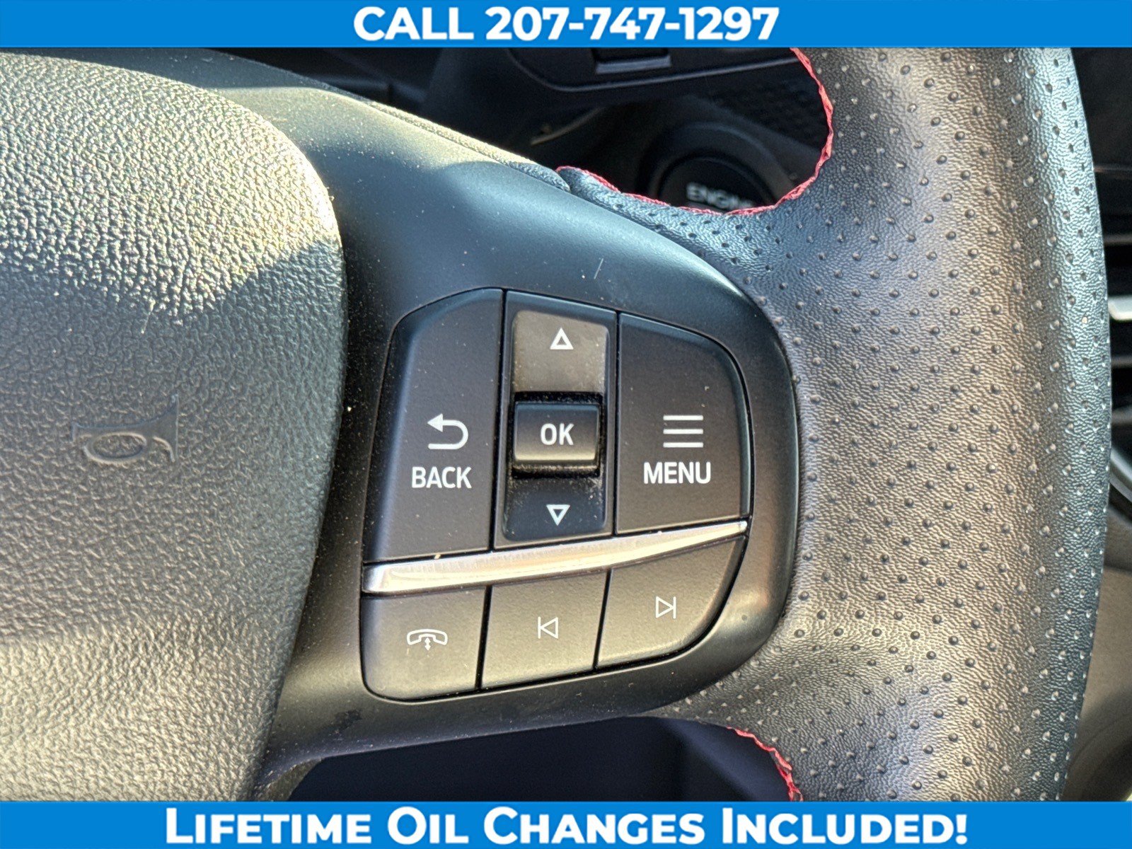 Used 2025 Ford Escape ST-Line AWD/4WD image 18