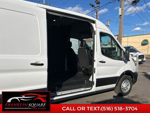 Used 2023 Ford Transit 250 Medium Roof AWD w/ Load Area Protection Package image 30