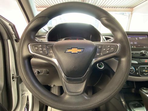 Used 2021 Chevrolet Equinox LT AWD/4WD image 26
