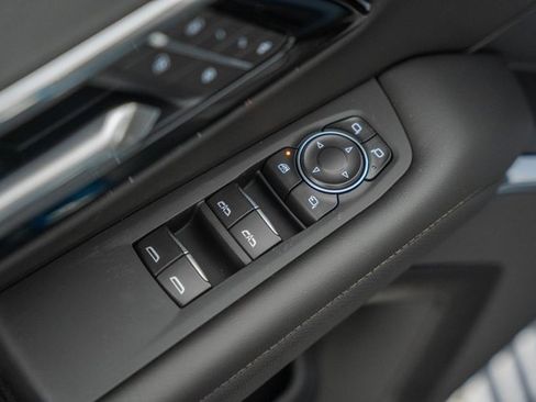 New 2026 Chevrolet Suburban High Country image 47