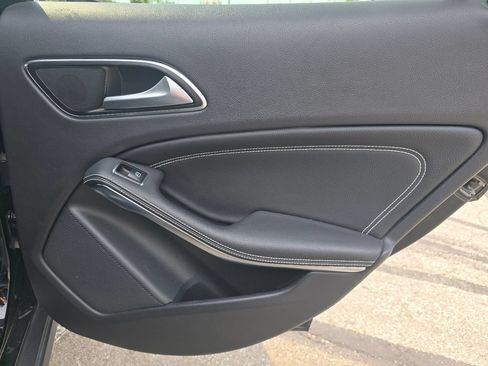 Certified 2020 Mercedes-Benz GLA 250 image 20