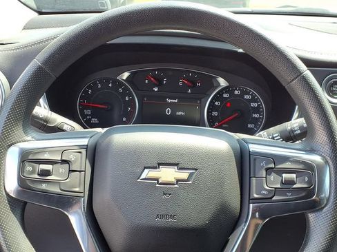 Used 2024 Chevrolet Blazer LT w/ Convenience Package FWD image 11