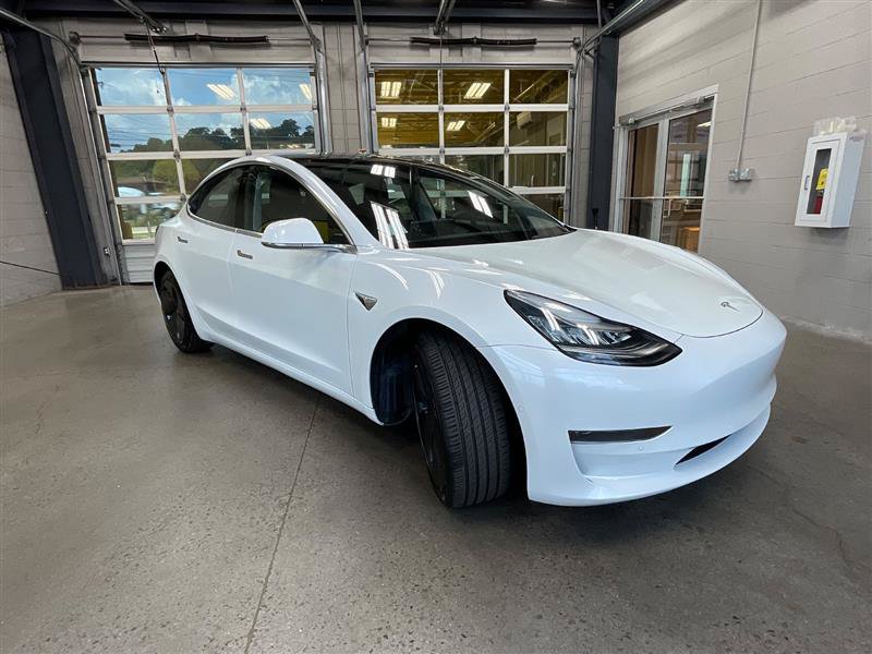 Used 2020 Tesla Model 3 Standard Range RWD image 7