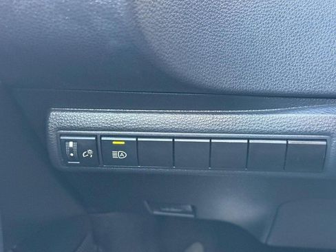 Used 2024 Toyota Corolla LE image 29