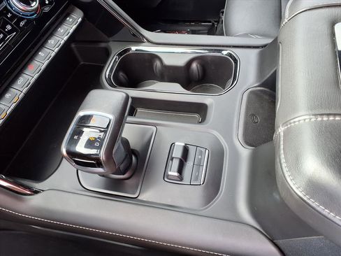 Certified 2022 GMC Sierra 1500 AT4X image 15