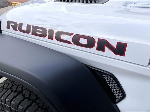 New 2026 Jeep Gladiator Rubicon w/ Steel Power Dome Hood Package image 13