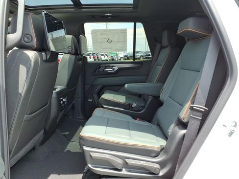 New 2026 GMC Yukon AT4 w/ AT4 Premium Plus Package AWD/4WD image 14