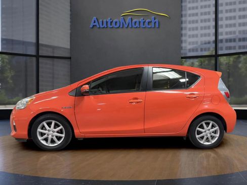 Used 2013 Toyota Prius C Three image 5
