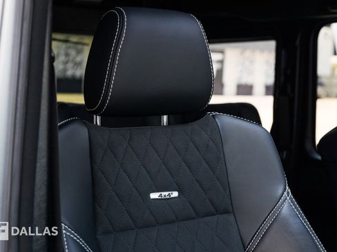 Used 2018 Mercedes-Benz G 550 Squared image 45