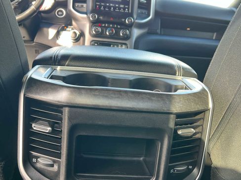 Used 2021 RAM 2500 Big Horn w/ Night Edition image 33