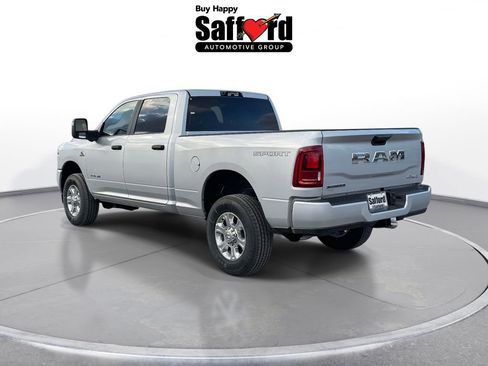 New 2026 RAM 2500 Big Horn AWD/4WD image 5