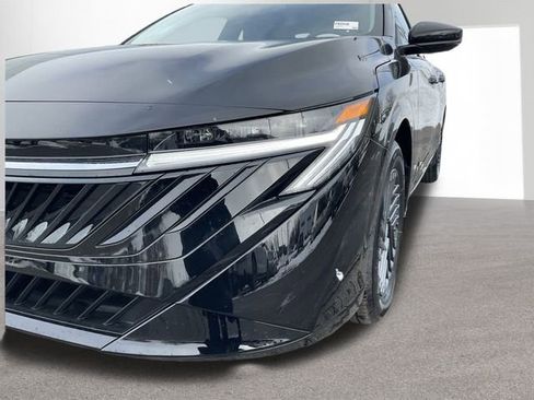 New 2026 Nissan Sentra SV w/ SV Convenience Package image 36