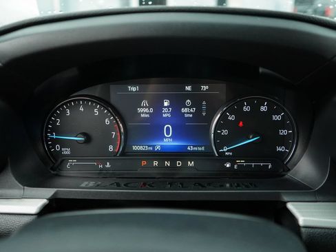 Used 2020 Ford Explorer XLT RWD image 25