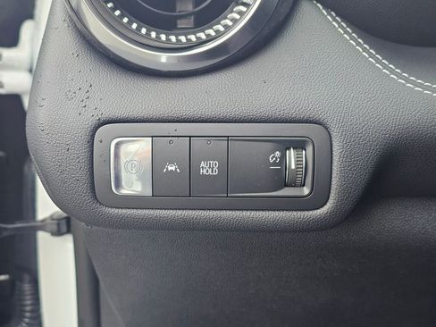 New 2026 Chevrolet Blazer EV LT image 32