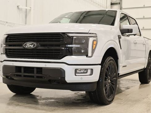 New 2025 Ford F150 Platinum w/ Equipment Group 702A High image 4