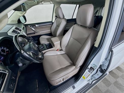 Certified 2020 Lexus GX 460 Premium AWD/4WD image 22