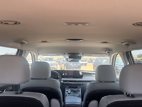 Used 2025 Hyundai Palisade SEL AWD/4WD image 36