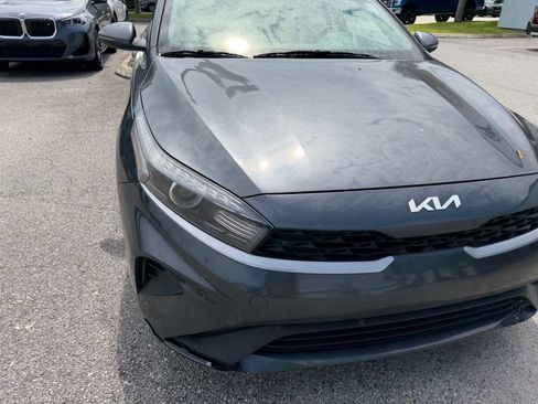 Used 2022 Kia Forte LXS w/ LXS Technology Package FWD image 13