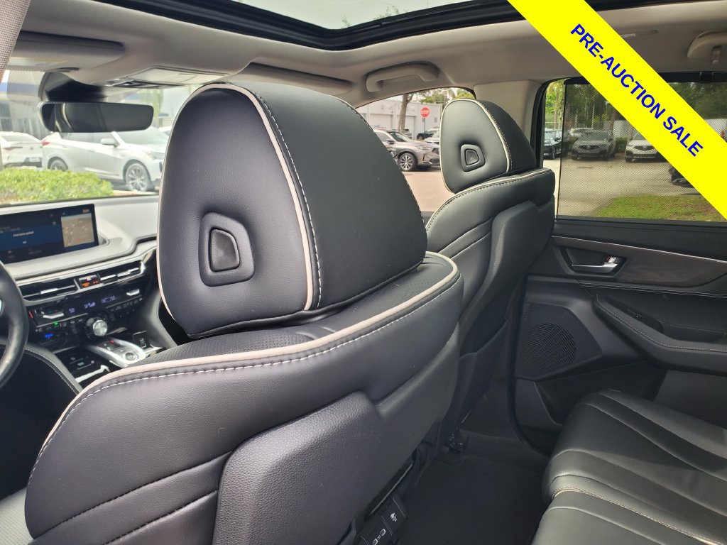 Used 2023 Acura MDX w/ Advance Package AWD/4WD image 11