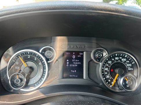 Used 2021 RAM 2500 Big Horn AWD/4WD image 15