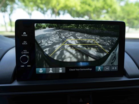 Used 2024 Honda Pilot EX-L image 32