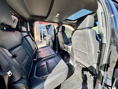 Used 2020 GMC Sierra 3500 Denali w/ Denali Ultimate Package image 23