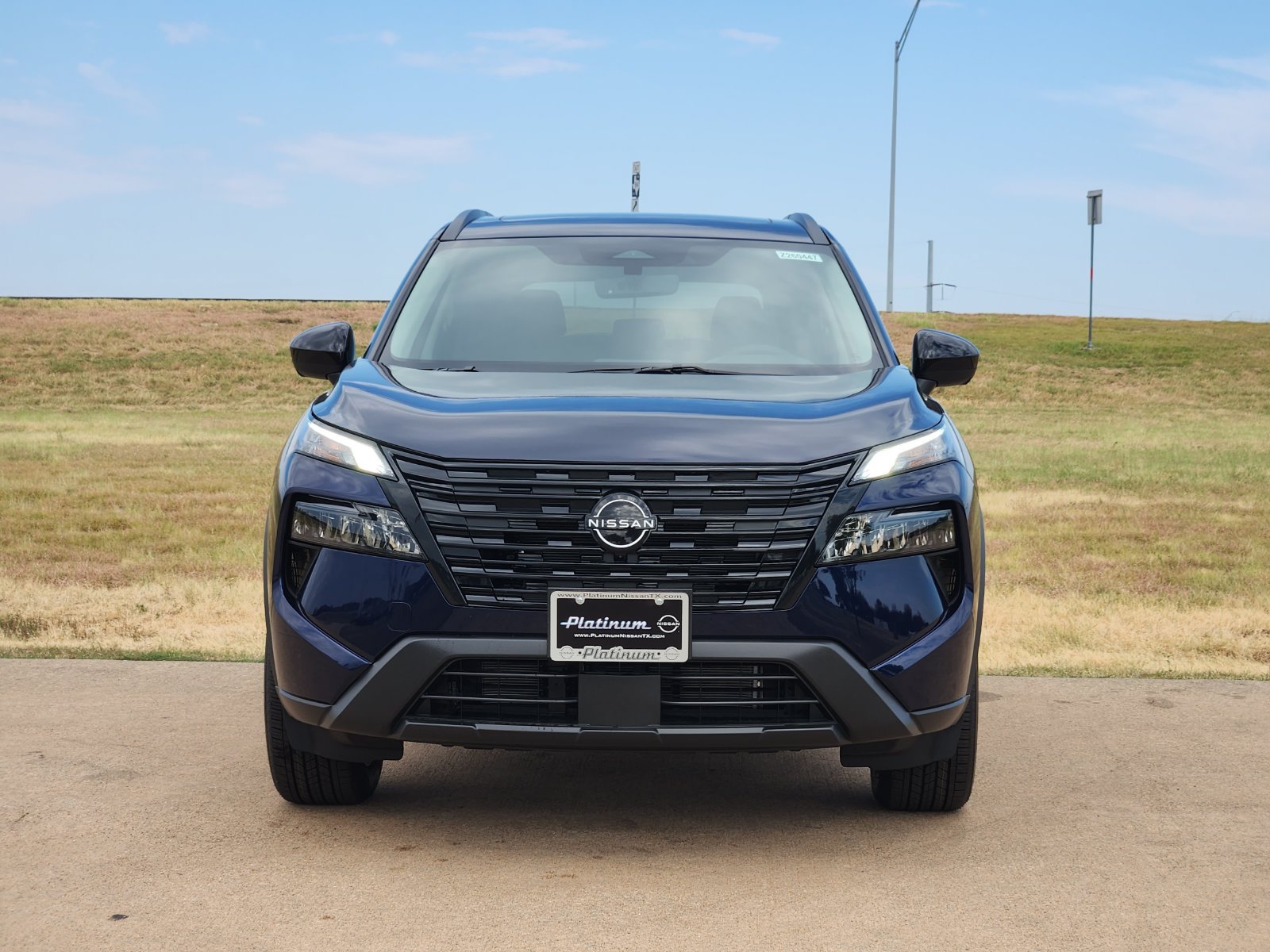 New 2026 Nissan Rogue Dark Armor FWD image 6