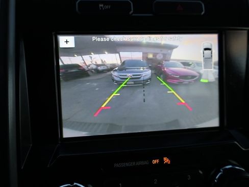 Used 2016 Ford F150 XLT w/ Equipment Group 302A Luxury image 29