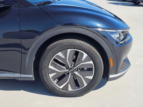 Used 2024 Kia EV6 Light RWD image 9