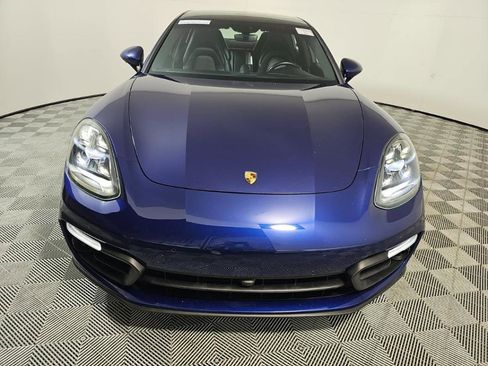 Used 2023 Porsche Panamera 4 Platinum Edition AWD/4WD image 2