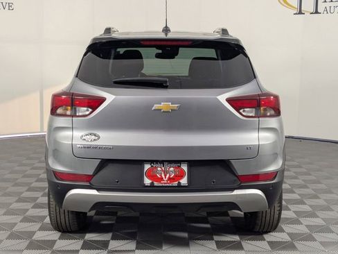 Used 2023 Chevrolet TrailBlazer LT w/ Convenience Package image 6