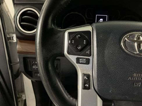 Used 2018 Toyota Tundra Limited AWD/4WD image 28